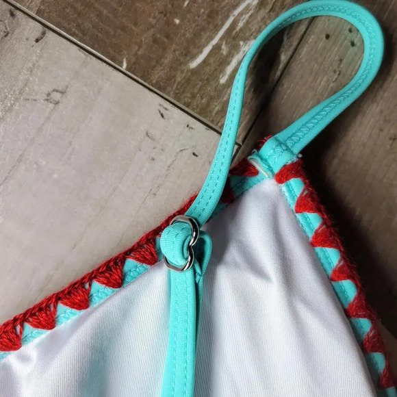 NWT Cupshe Boho Paisley V-Neck Triangle Bikini Top Purple Teal Pink Size Large - Picture 12 of 15